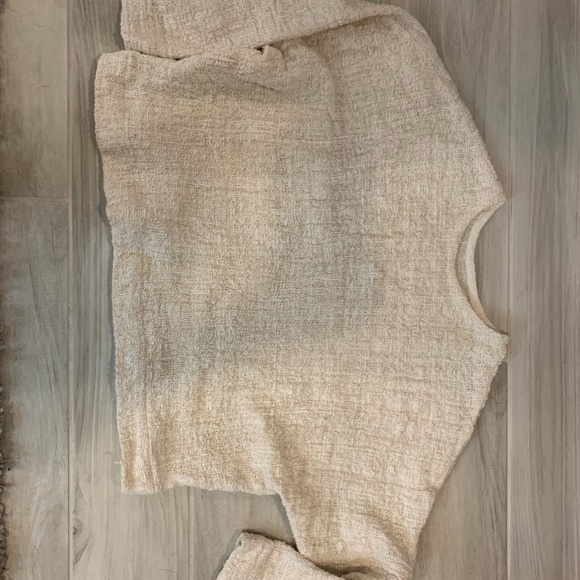 Jamie + the Jones Mid weight T sweater - Picture 2 of 4